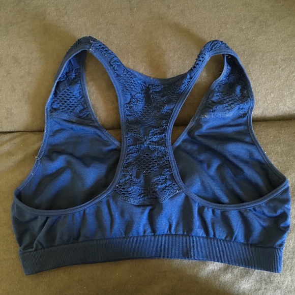 BUNDLE 2 sports bras - Picture 4 of 4